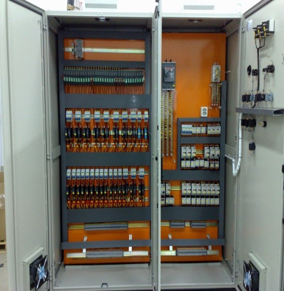 PAINEL ELETRICO 2.jpg