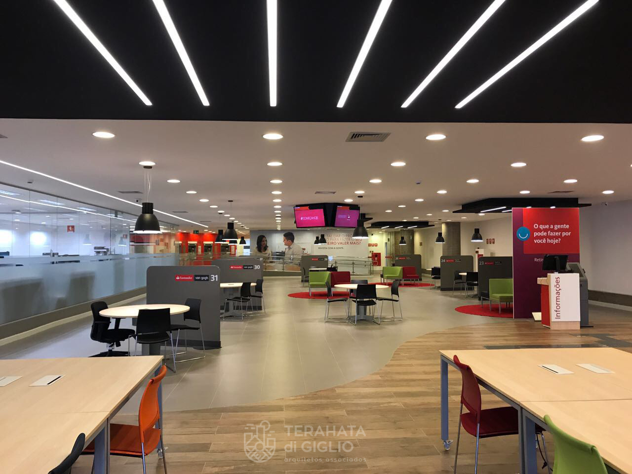 Agência Santander - Jundiaí - 05.jpg