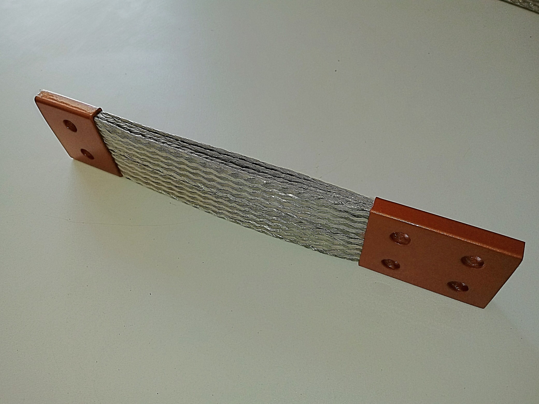 Flexível-Cordoalha-Chata - Flexcopper Cabos, Condutores-elétricos, cabo-de-refrigeração-a-água, flexível-de-cobre, cabo-de-cobre, cabo-de-aterramento, barramento-de-cobre, jumper-de-cobre, cabo-de-indução, cabo-unipolar, flexível-cordalha-chata, flexível-cordalha-redonda, Jumper-para-Ponteadeira, Barramento-Fixo, Alumínio-ou-Bimetálico. Cordoalha-Flexível-Cobre, Aço-Inox-para-ligação-elétrica, aterramento, Cabo-Elétrico-refrigerado-a-água, Flexível, Barramento, Desenvolvimento-de-Produto-Elétrico, Mecânico. Forno-Siderúrgico, siderúrgica, automobilística, automobilístico, indústrias siderúrgica, automobilística, petroquímica, naval, construção civil, subestação, linha de transmissão, Atibaia, São-Paulo, Campinas, Jundiaí, São-Bernardo-do-Campo, São-Caetano, São-José-dos-Campos