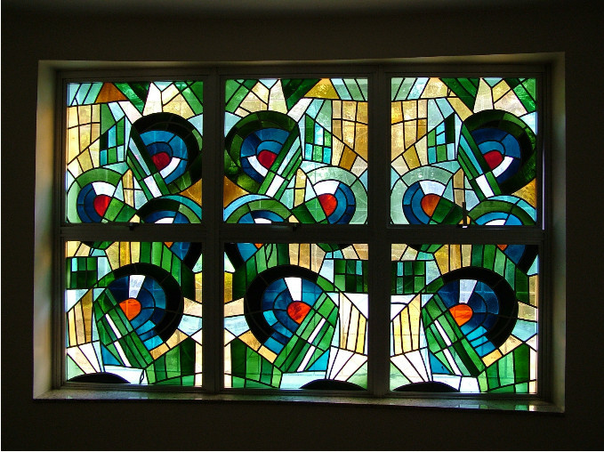 Vitral Moderno, Vitral geométrico; Restauro de vitrais, Restauração de vitrais, restauro vitrais Colégio Coração de Jesus, Florianópolis; vitral restaurado; vitraux, vitral artístico, iris arte vítrea; vitral florianópolis; Vitral Santa Catarina; Vitral decorativo; vitral residencial, Roberto Petrelli, estúdio de vitrais