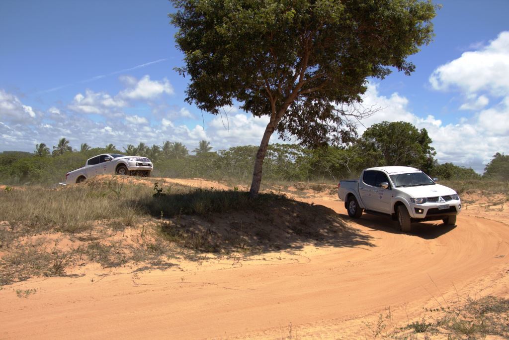 VIATURAS NA PISTA 1.jpg