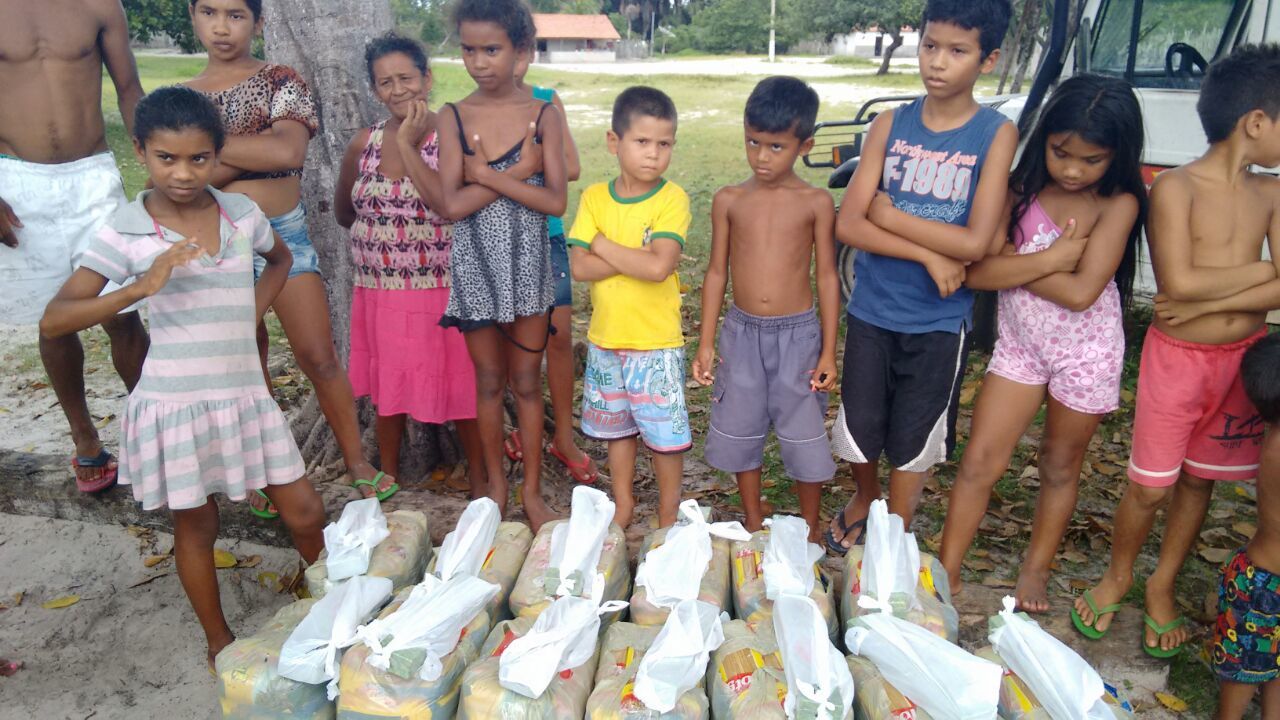 belagua abril 2016 entrega de 60 cestas (72).JPG