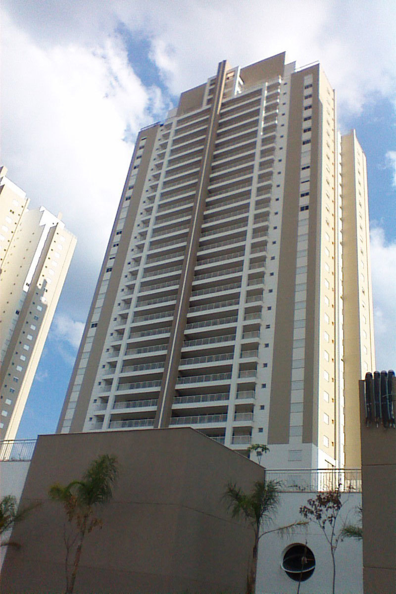 Esquadrias KYN edificio residencial Santo Amaro SP