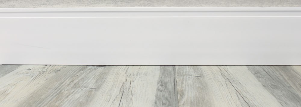 Branco 150mm com friso.jpg