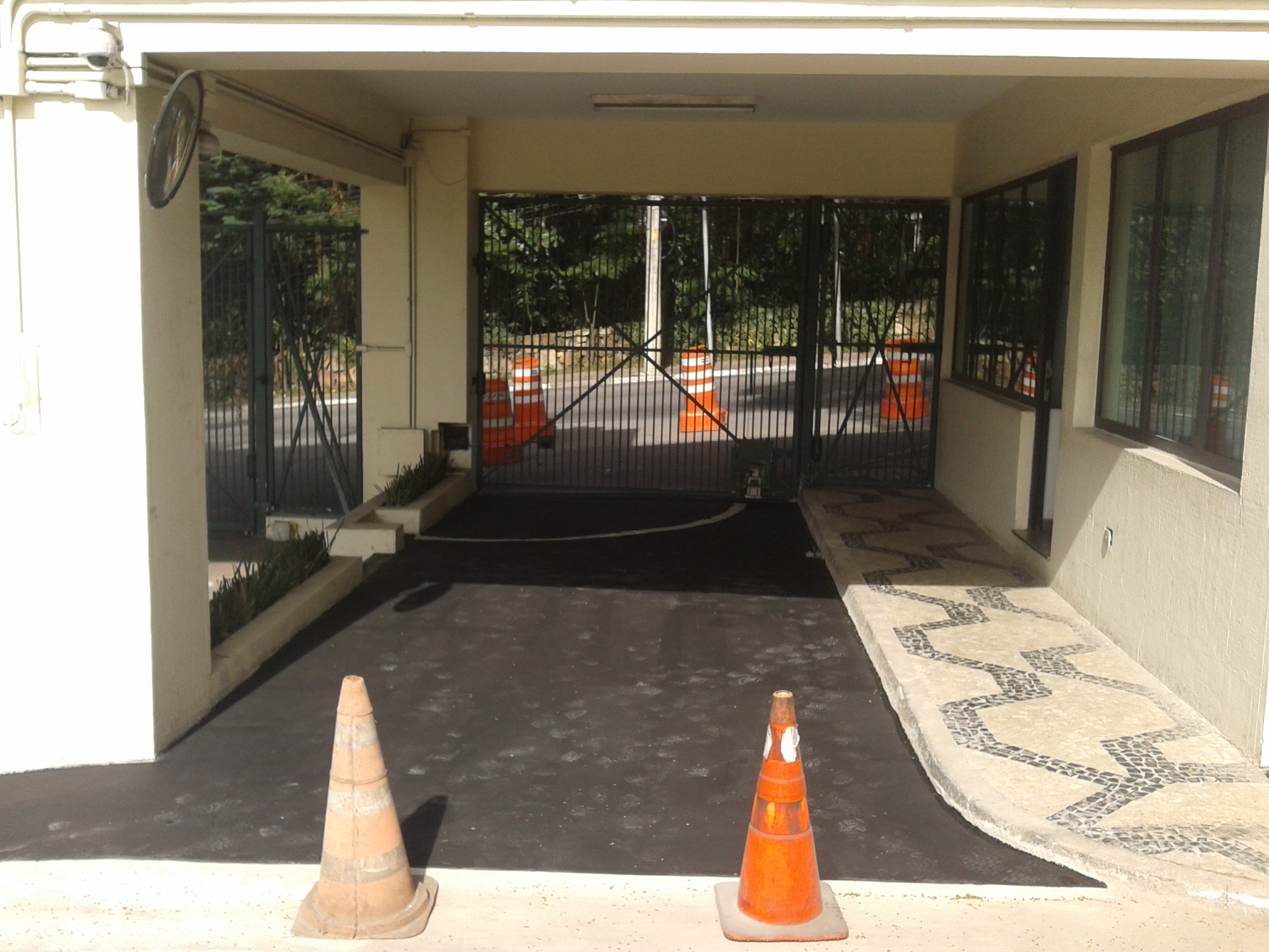 2014-06-14 13.28.37.jpg