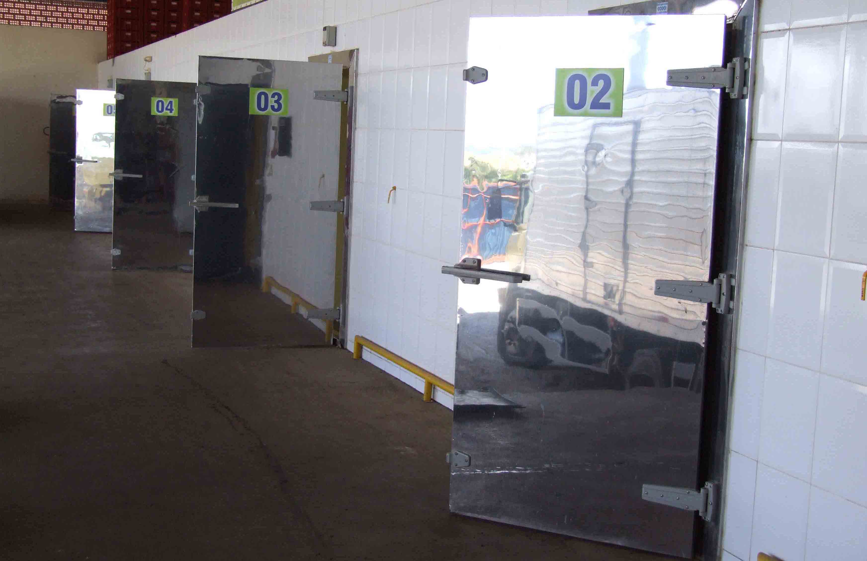 câmara_gás_bananas_votoban