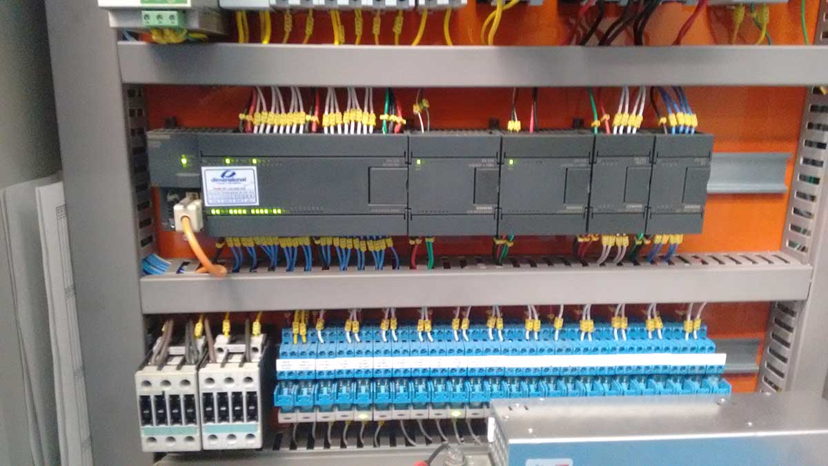 montagem de painéis elétricos são josé dos campos e pindamonhangaba