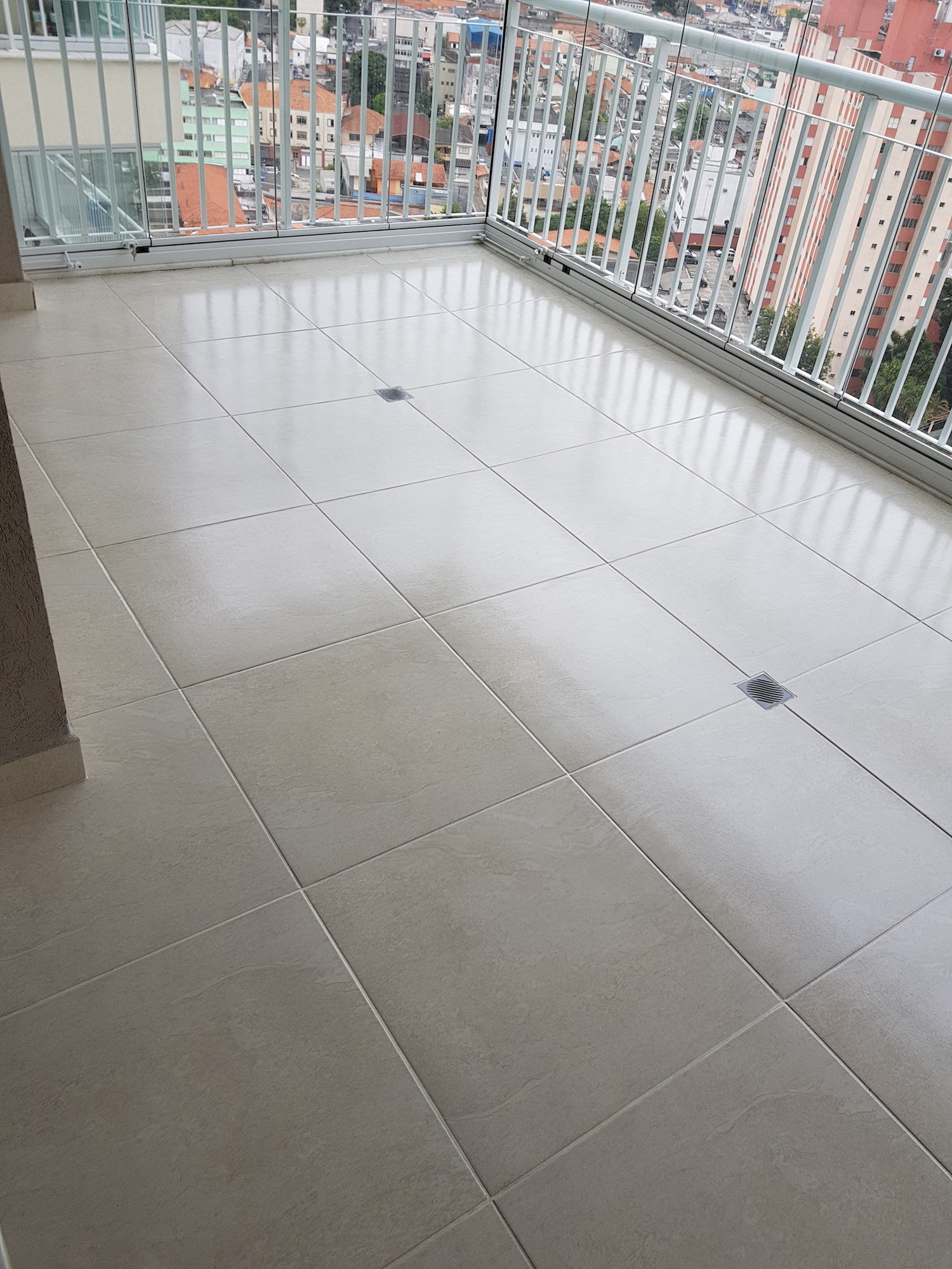 Varanda Square Depois .jpg