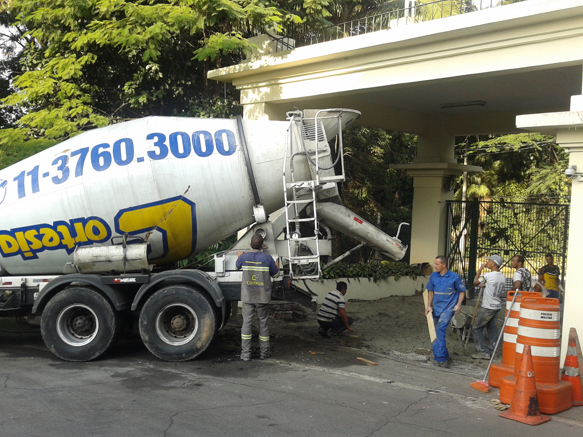 2014-05-03 15.52.44.jpg