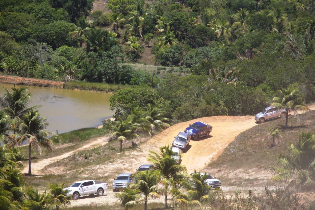 ALGUMAS 4X4 JUNTAS.jpg