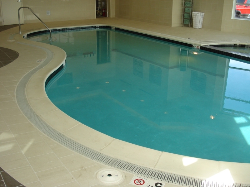 Piscina Hilton Guard Ralo Linear Dura Slope