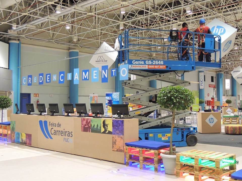 Evento, Cenografia, CEPUC, Sinalização, Pórtico, Credenciamento, Feira de Carreiras, CPUC, PUCRS