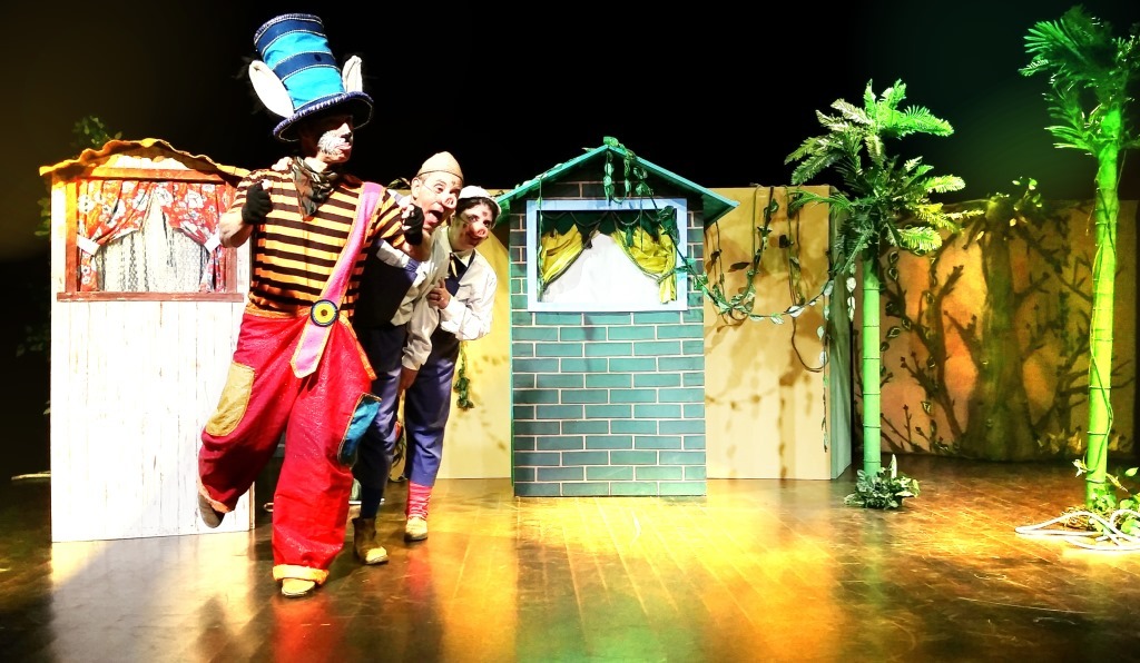 Espetáculo infantil 1, 2, 3, Tem porquinho outra vez - Ek Produções 13.jpg