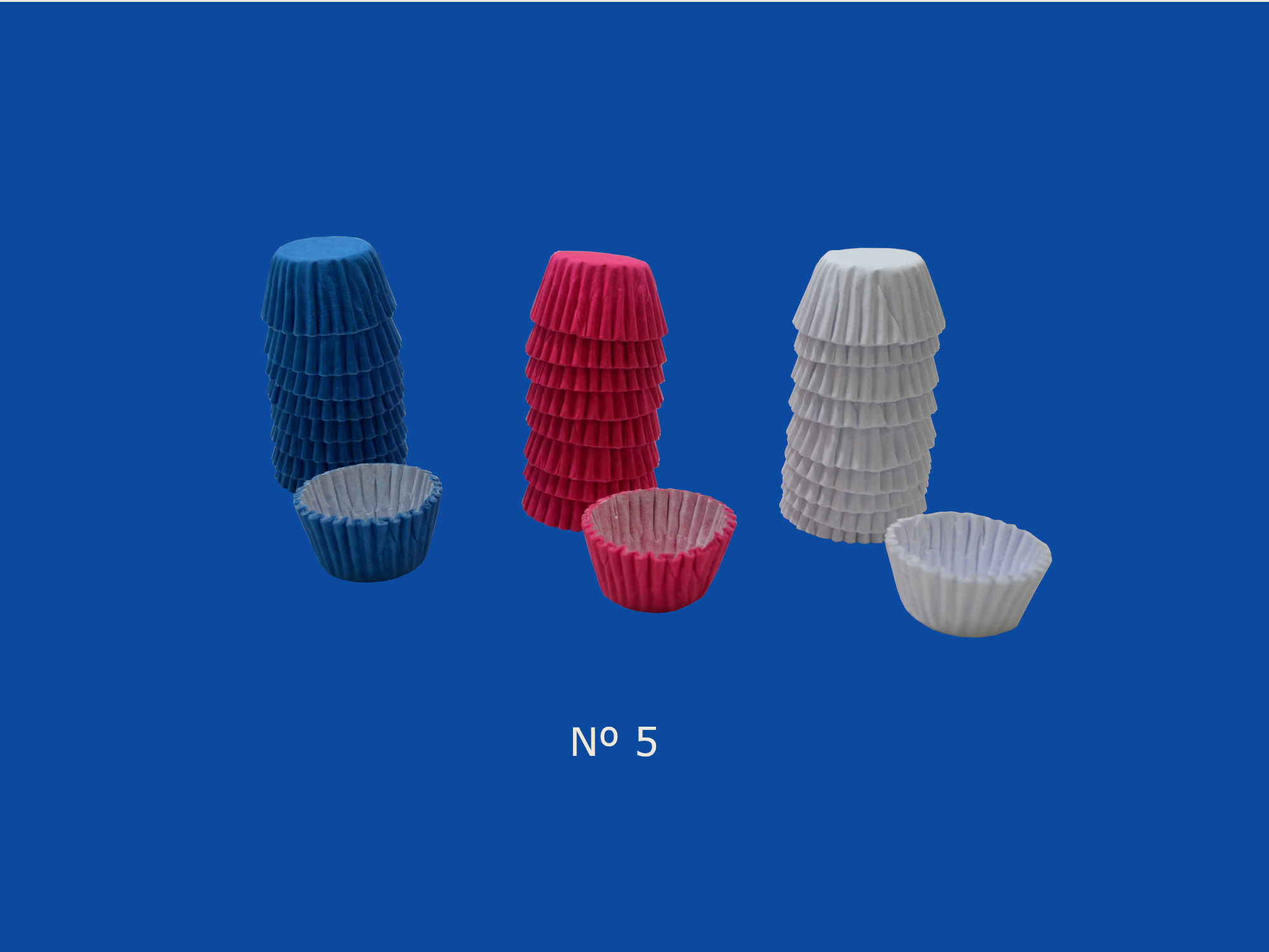 Forminha de Papel Azul, Rosa Vivo, Branco Nº 5.JPG