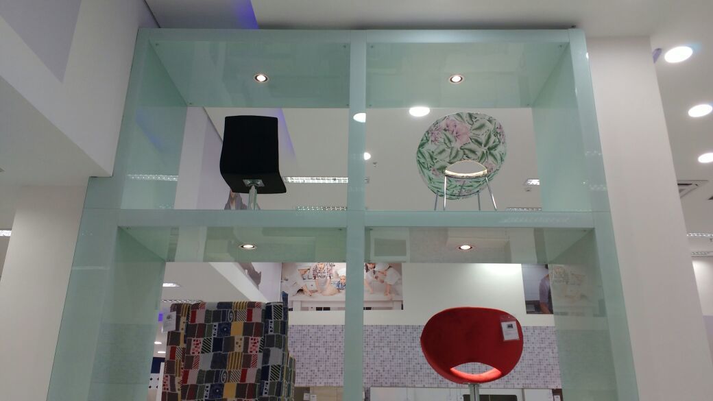 expositor revestido de vidro