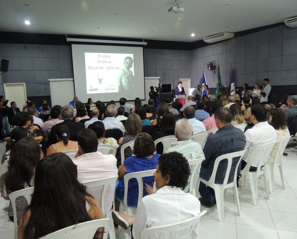 DSCN5975 (Medium).JPG