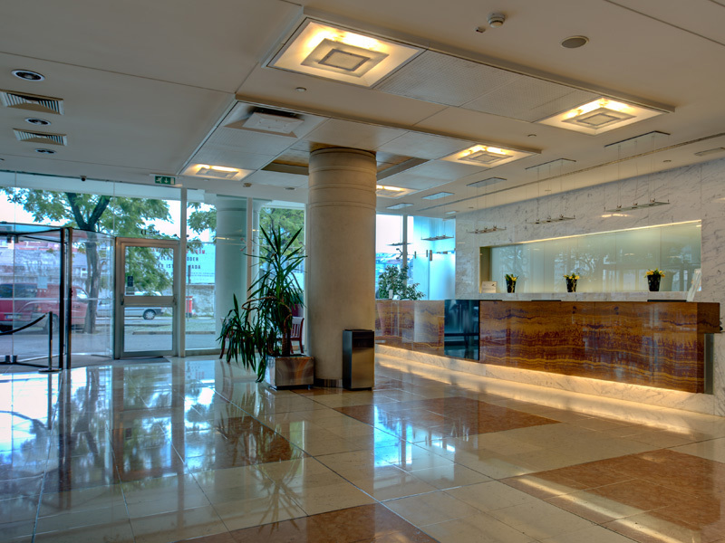 VIP Executive Entrecampos Hotel - Recepção.jpg