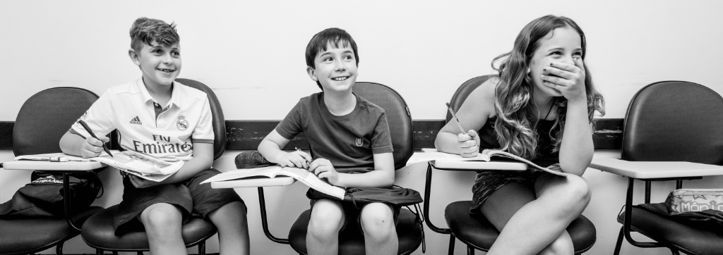 MOMENTOS - SIDE BY SIDE