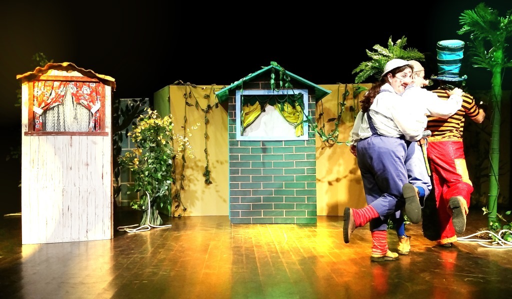 Espetáculo infantil 1, 2, 3, Tem porquinho outra vez - Ek Produções 18.jpg