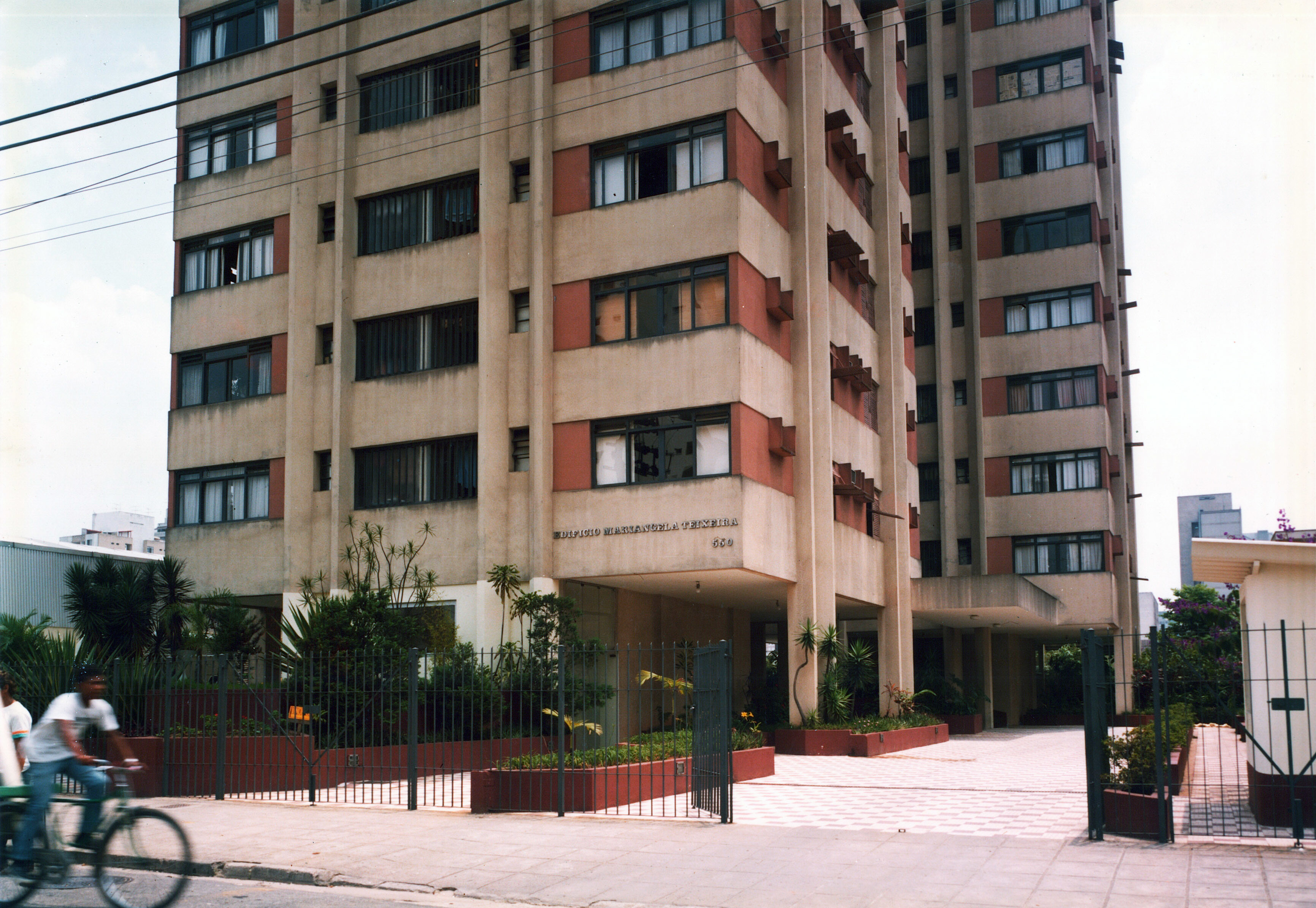 Ed. Paes de Barros 4.0.jpg