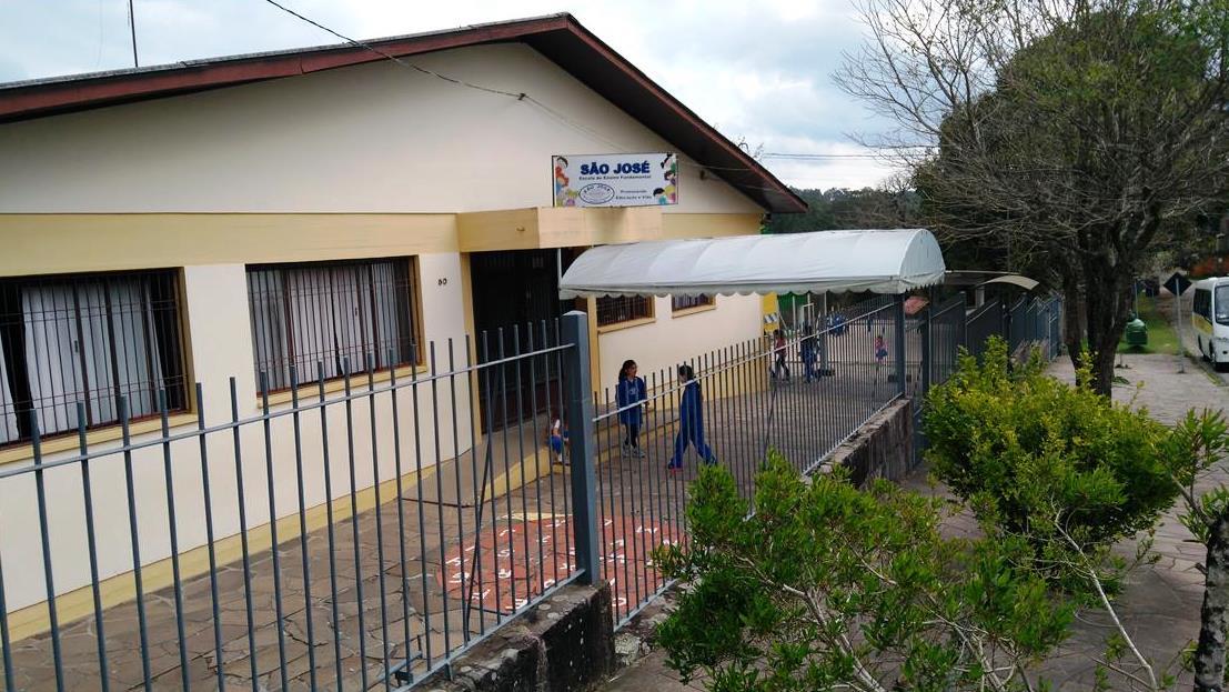 Escola são josé capivari.jpg