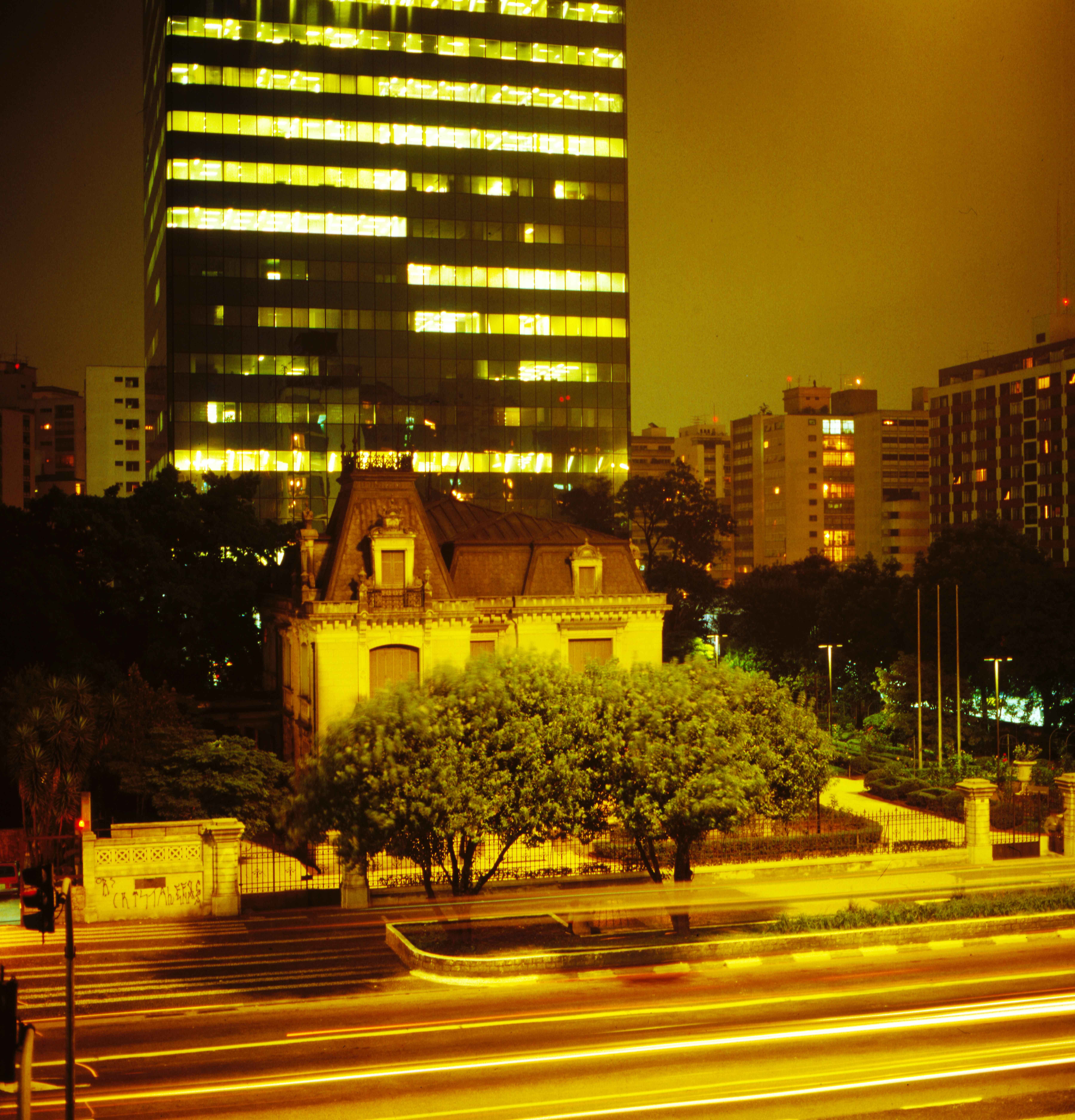 Parque Cultural Paulista, Casa das Rosas 8.0.jpg